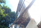 NHANH CÒN KỊP! LUÔN VÀ NGAY ĐANG BÁN NHÀ MẶT NGÕ LÊ TRỌNG TẤN, Ô TÔ ĐỖ CỬA VÀO NHÀ, KD. DT 42M 4 Tầng. SĐCC hơn 7 tỷ